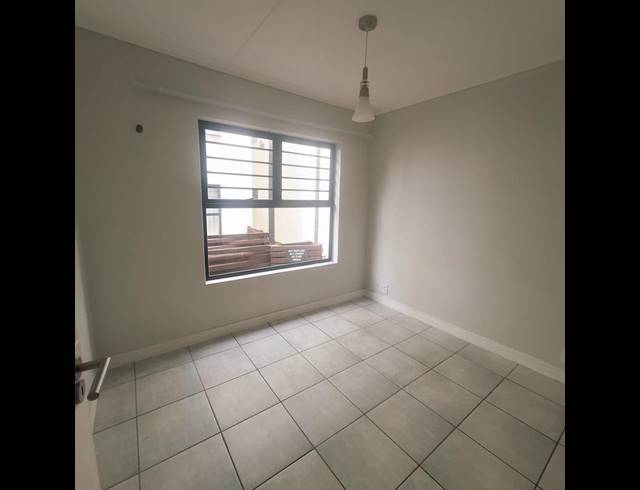 3 BEDROOM PROPERTY TO RENT IN LINBRO PARK